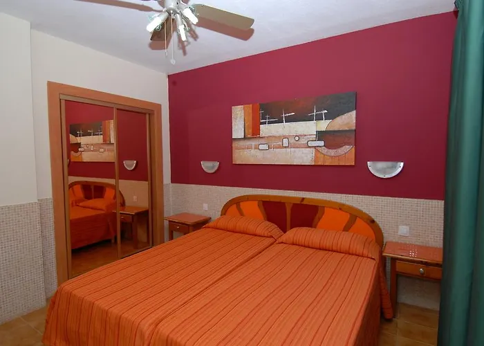 佛罗里达别墅公寓 *