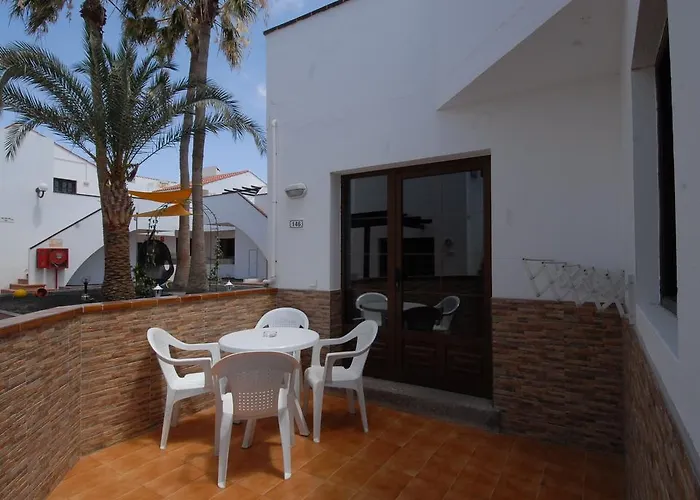 佛罗里达别墅公寓 *